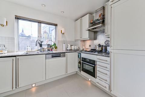 1 bedroom flat to rent, Bride Lane, Blackfriars, London, EC4Y