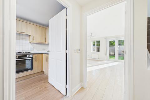 3 bedroom end of terrace house for sale, Wayside, Winnersh, Wokingham, Berkshire, RG41