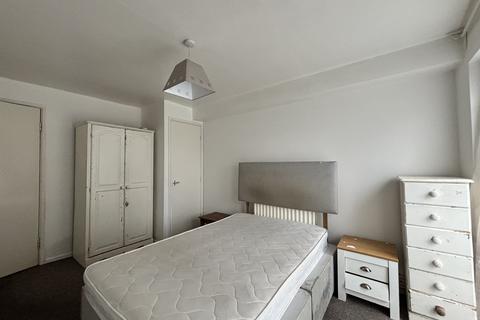 1 bedroom ground floor flat to rent, Holden Crescent, Walsall, WS3