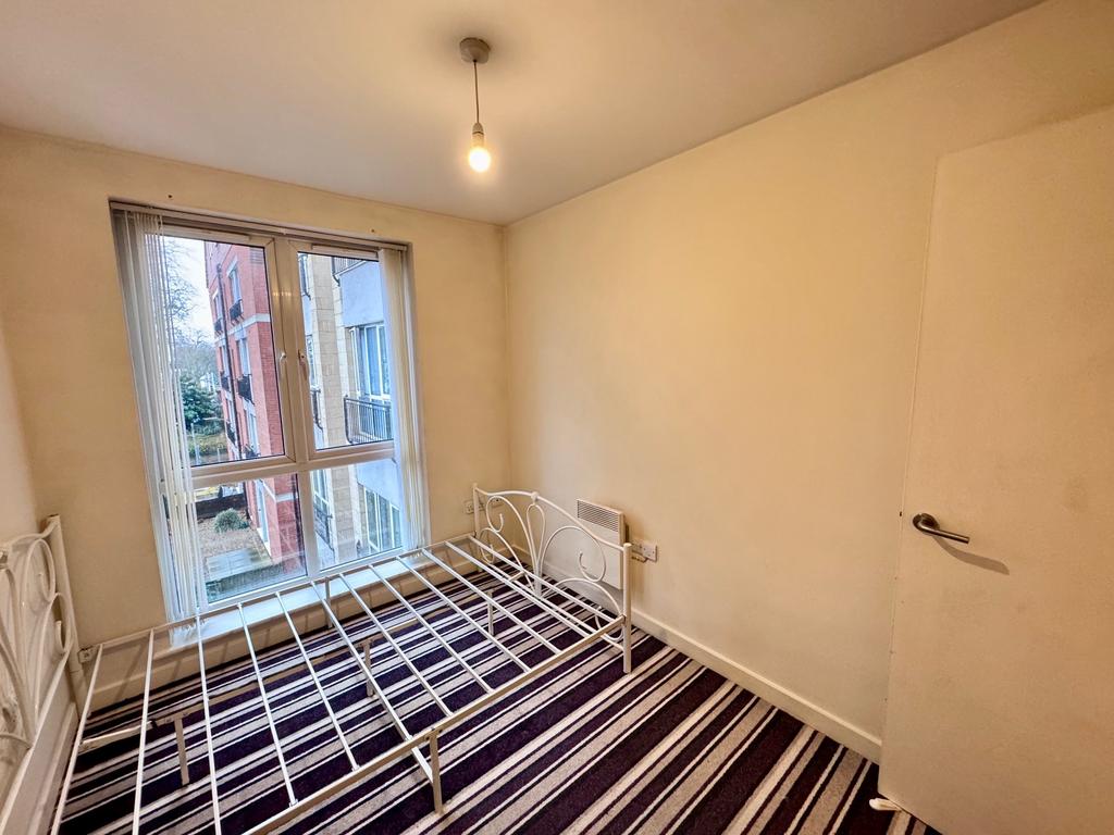 Apartment in Nottingham - View 5