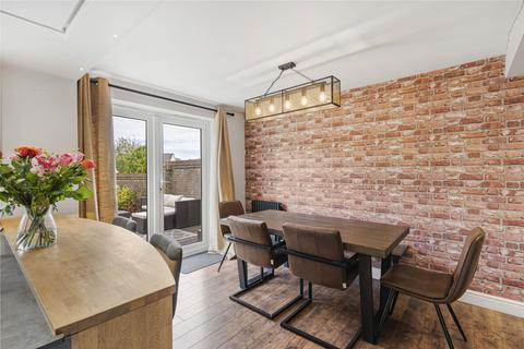 4 bedroom detached house for sale, Oxlip Leyes, Bicester, OX26