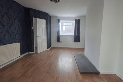 3 bedroom semi-detached house to rent, Lansbury Road, Mansfield NG21