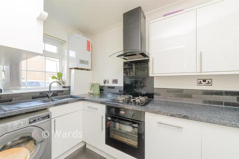 2 bedroom terraced house for sale, Cobsdene, Gravesend DA12