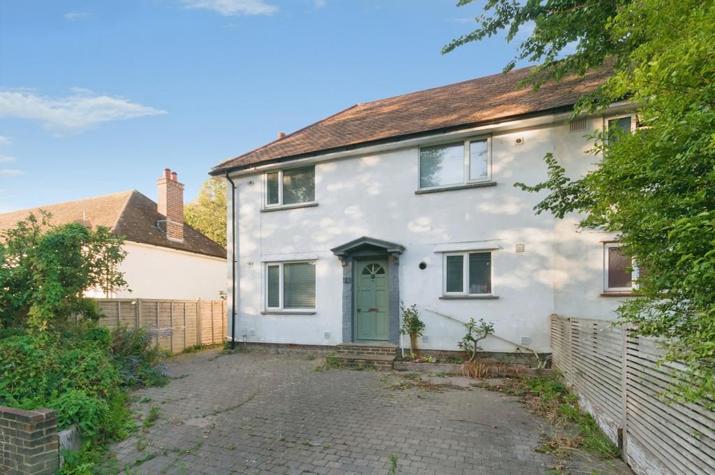 House in Brighton, Whitehawk - View 3