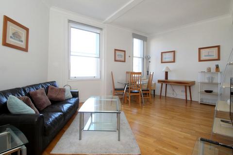 1 bedroom flat to rent, West Smithfield, London EC1A