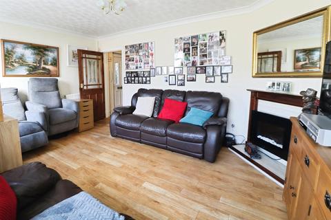 4 bedroom semi-detached house for sale, Wroughton Place, Fairwater, Cardiff