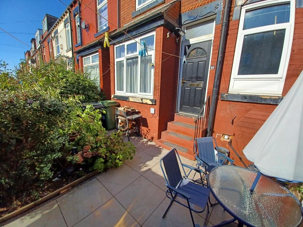House in West Yorkshire - View 3