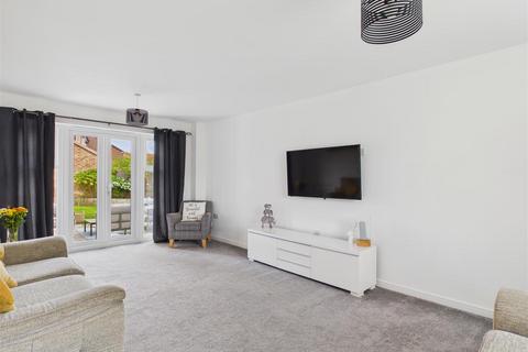 4 bedroom detached house for sale, Hadar Road, Queensgate, Stockton-on-tees
