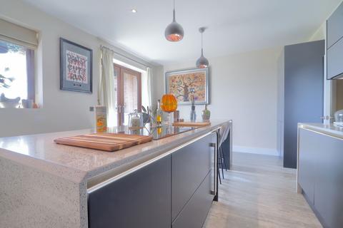 4 bedroom terraced house for sale, Grainton Court, Stockton-On-Tees, TS18