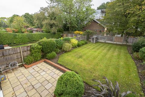 5 bedroom detached house for sale, Bellfield Avenue, Harrow Weald, HA3