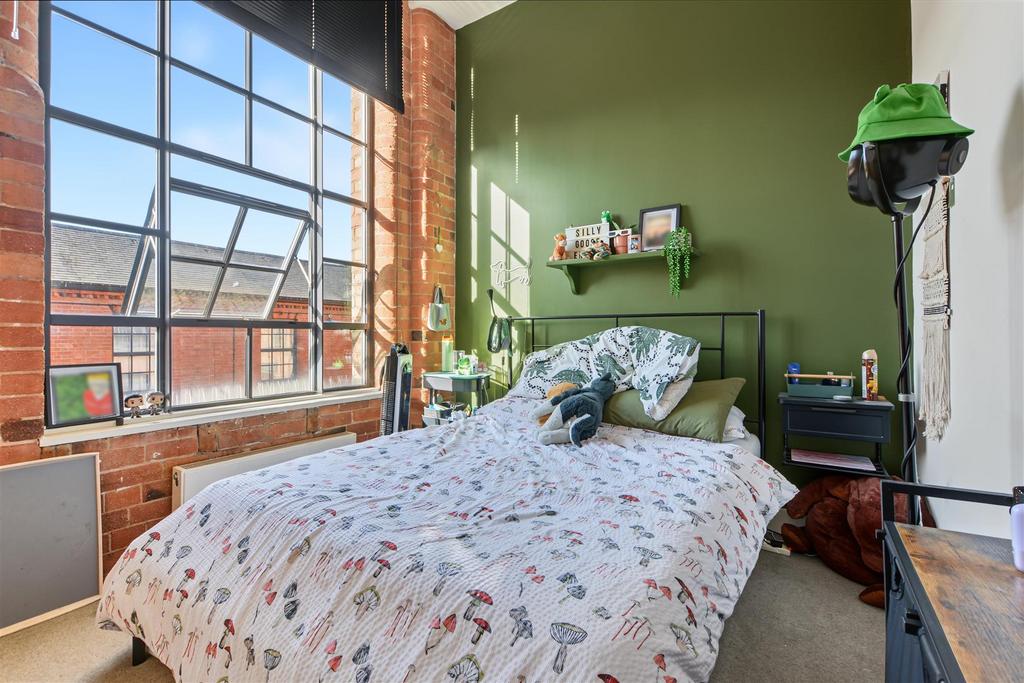Apartment in Nottingham - View 3