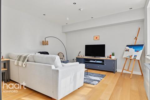 2 bedroom flat to rent, Mercery Lane, CANTERBURY