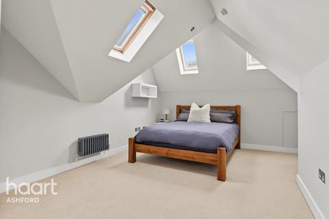 2 bedroom flat to rent, Mercery Lane, CANTERBURY