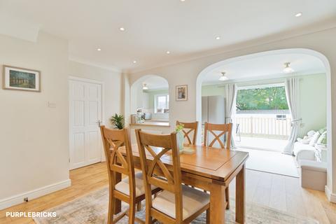 3 bedroom end of terrace house for sale, Stratton Road, Bexleyheath, DA7
