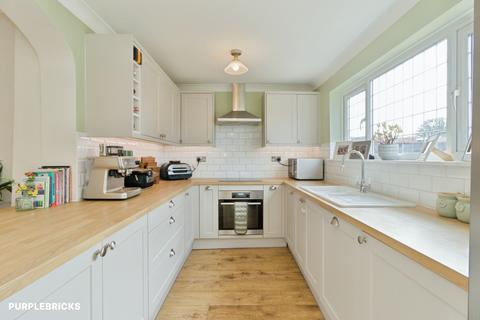 3 bedroom end of terrace house for sale, Stratton Road, Bexleyheath, DA7