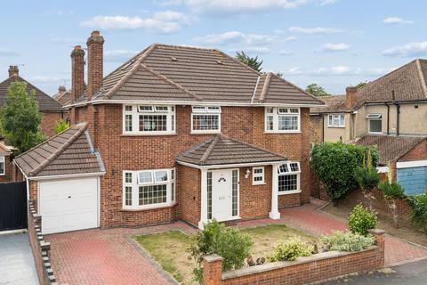 5 bedroom detached house for sale, The Glen, Langley  SL3