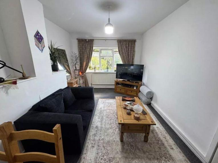 Apartment in Harborne - View 2