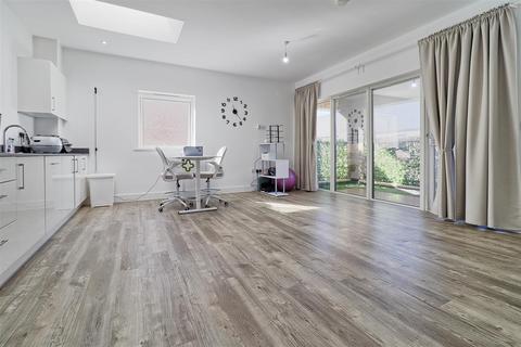 2 bedroom detached house for sale, Marleigh Lane, Cambridge
