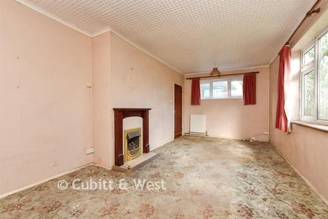 2 bedroom semi-detached house for sale, Longmere Gardens, Tadworth, Surrey