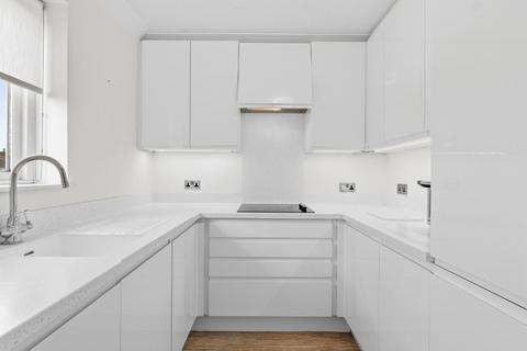 1 bedroom retirement property for sale, Kenilworth Street, Royal Leamington Spa
