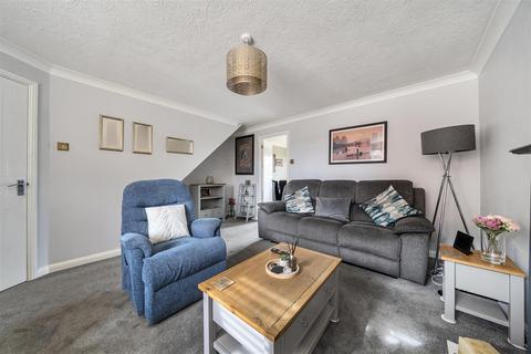 3 bedroom detached house for sale, Hilltop Drive, Oakham LE15