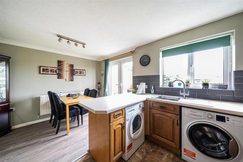 3 bedroom detached house for sale, Hilltop Drive, Oakham LE15