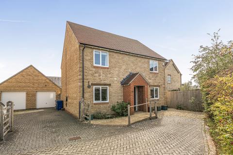 4 bedroom detached house for sale, Kempton Close, Bicester, Oxfordshire