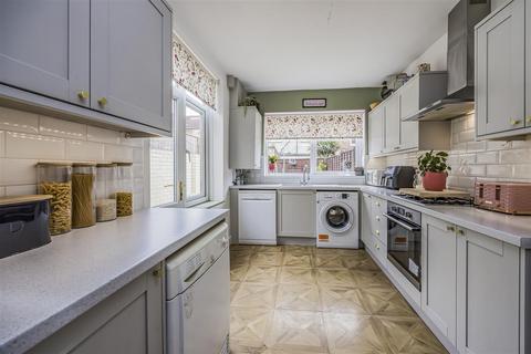 2 bedroom end of terrace house for sale, Martin Road, Portsmouth PO3
