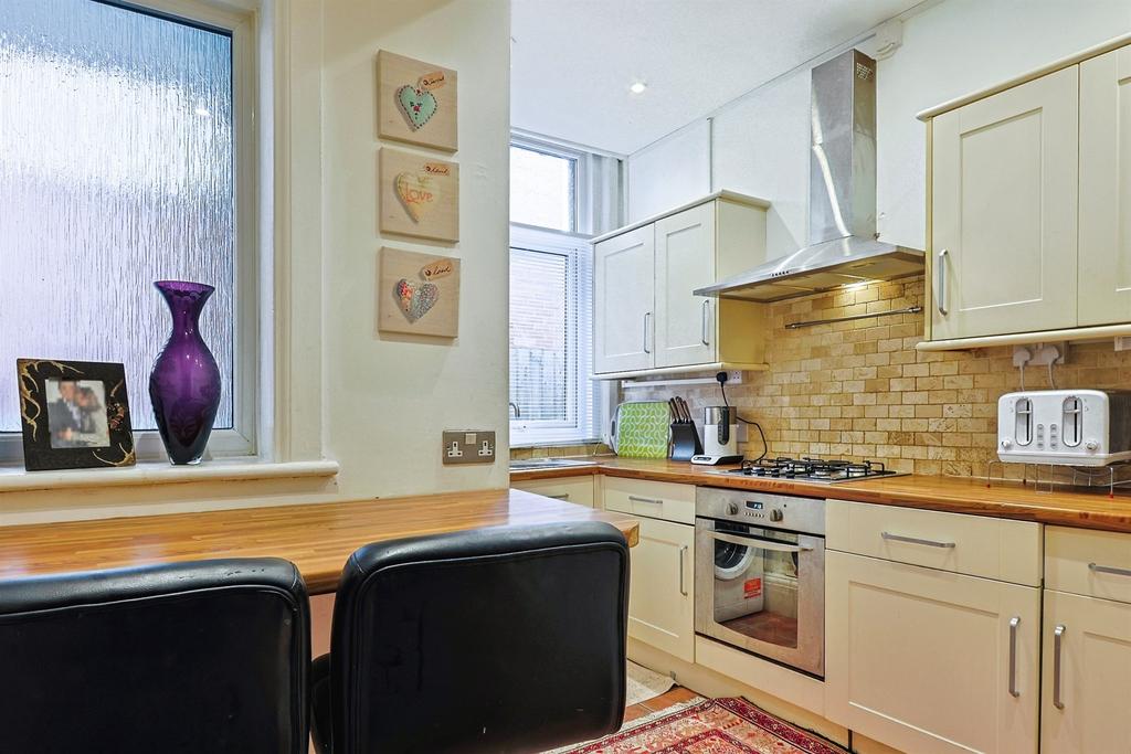 Apartment in Bournemouth - View 4