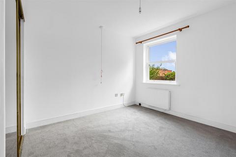 1 bedroom flat for sale, Chauncy Court, Hertford SG14