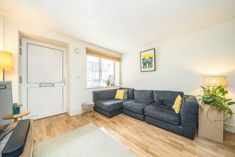 1 bedroom flat for sale, Liberty Street, London SW9
