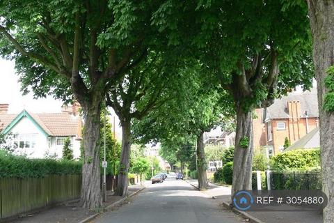 1 bedroom in a flat share to rent, Charles Court, Leicester, LE2