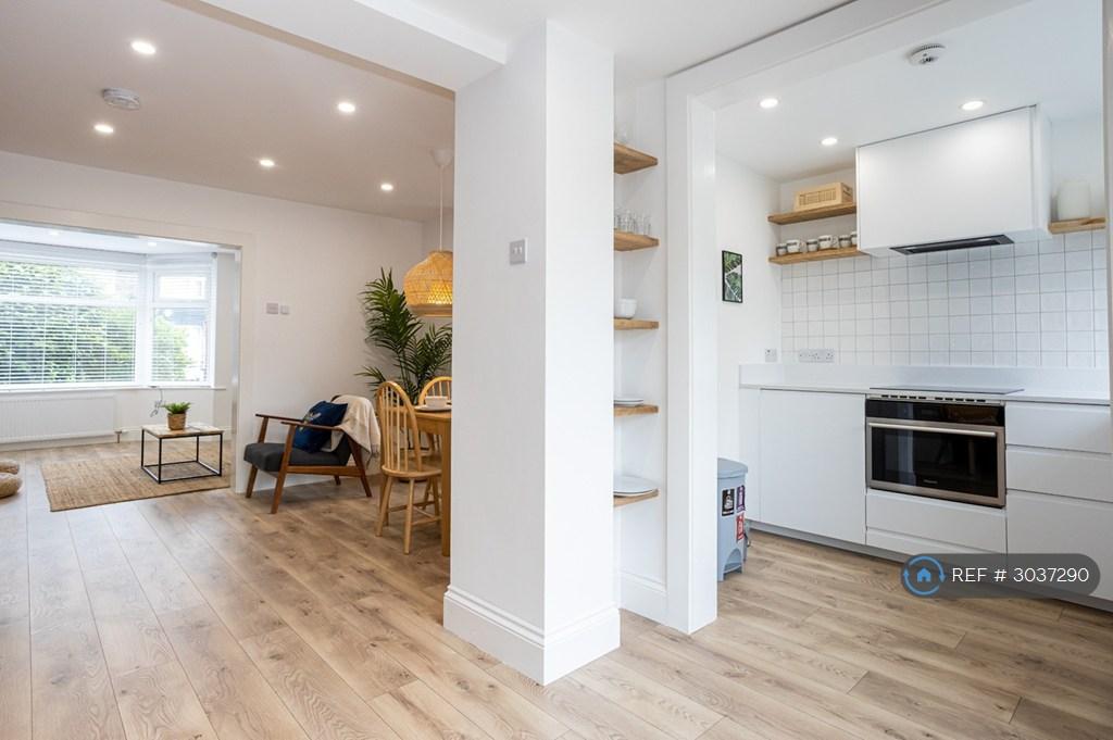 House in Salford, Greater Manchester - More