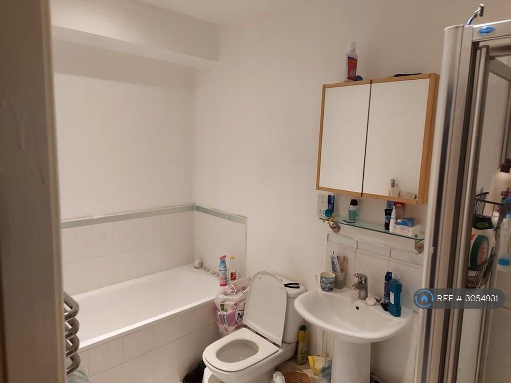 Apartment in Leicester - View 5
