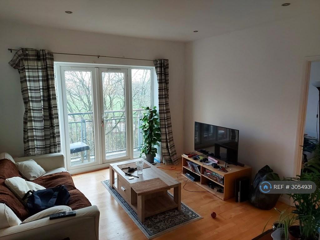 Apartment in Leicester - More