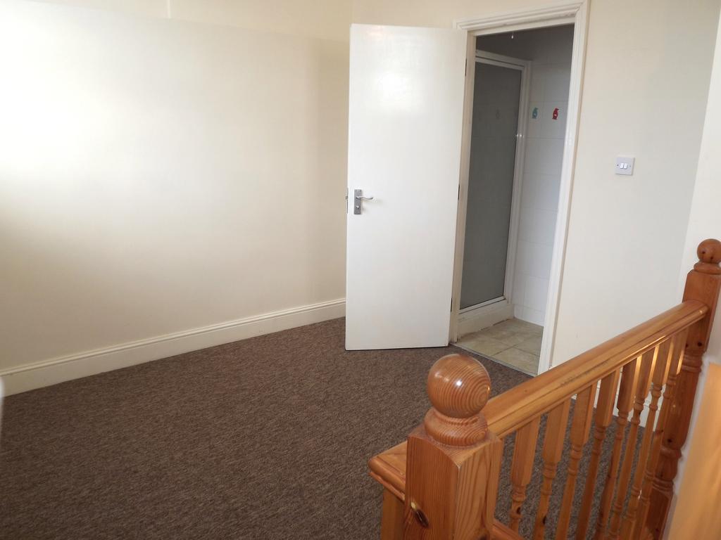 Apartment in Hove - View 3