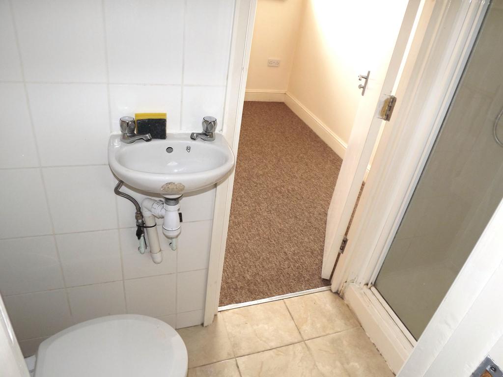 Apartment in Hove - View 4