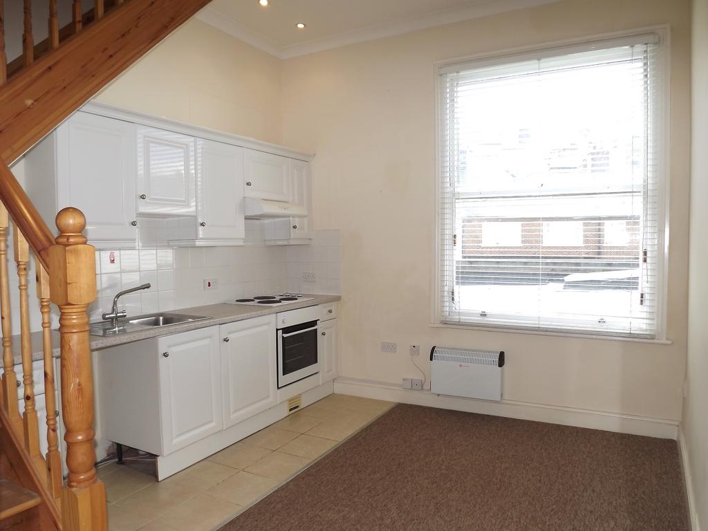 Apartment in Hove - View 5