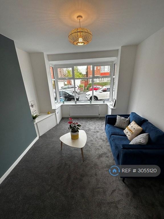 Apartment in Manchester, Chorlton-cum-Hardy - More