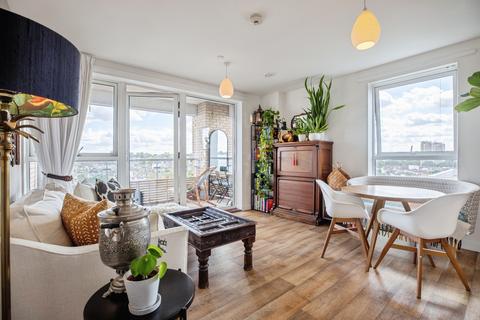 1 bedroom flat for sale, Newson House, Brixton, SW9