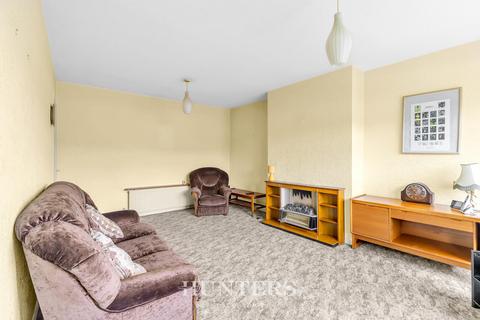 2 bedroom semi-detached house for sale, Stanway Close, Alkrington, Manchester, M24