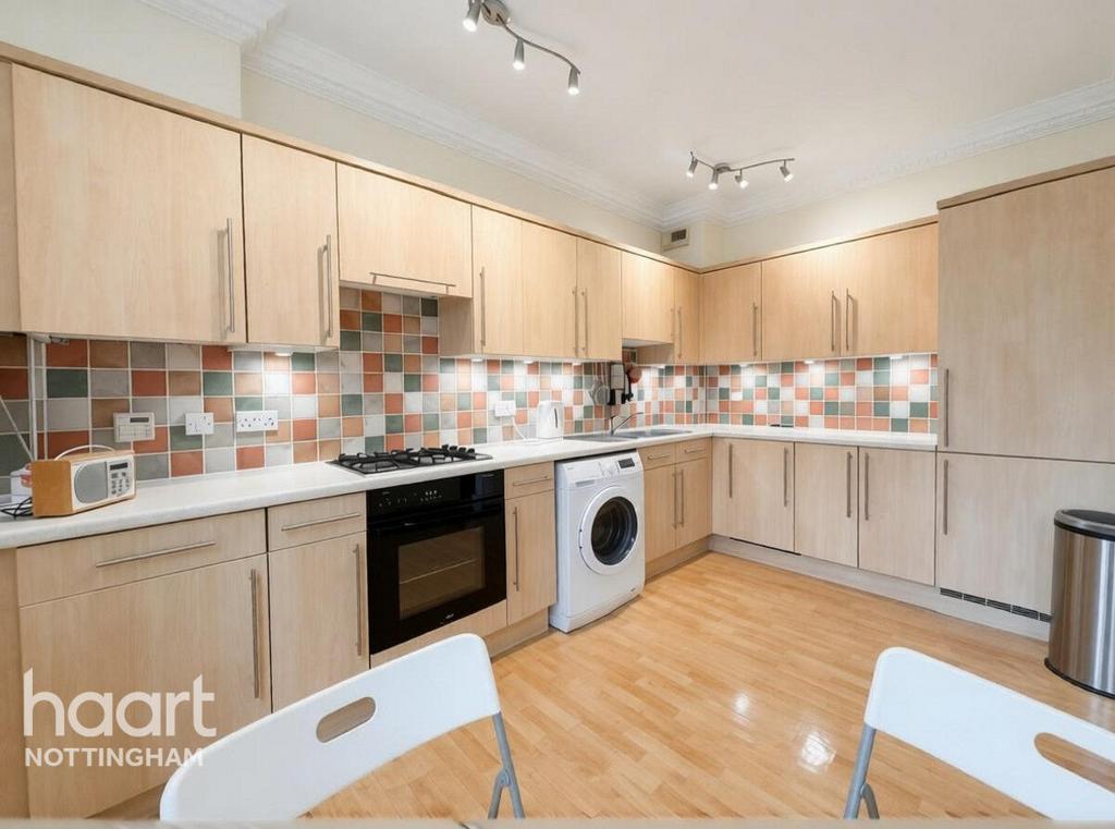 Apartment in NOTTINGHAM - View 4