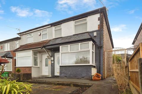 3 bedroom house to rent, Caldecott Road, M9
