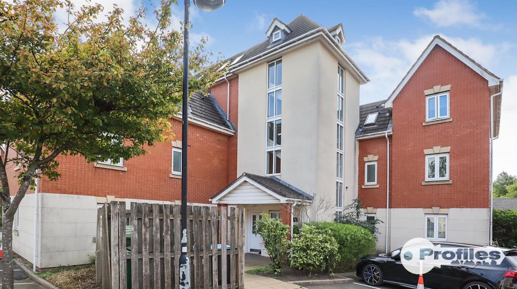 Bradgate House, Southfield Road... 2 bed apartment for sale - £129,950