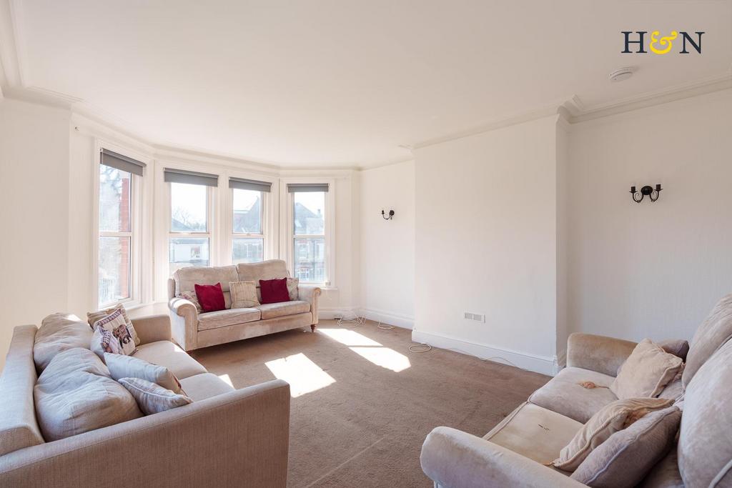 Apartment in Hove - View 4