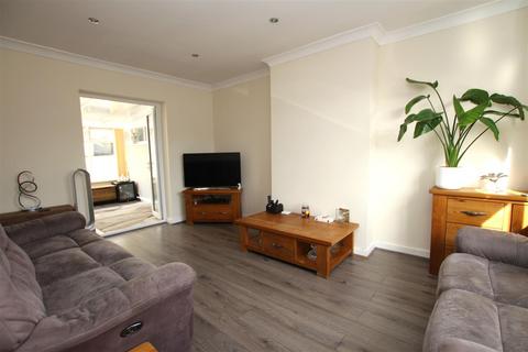 4 bedroom terraced house for sale, Crayford Way, Crayford, Dartford