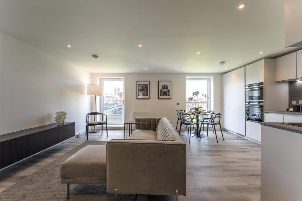 Apartment in Glasgow - View 3