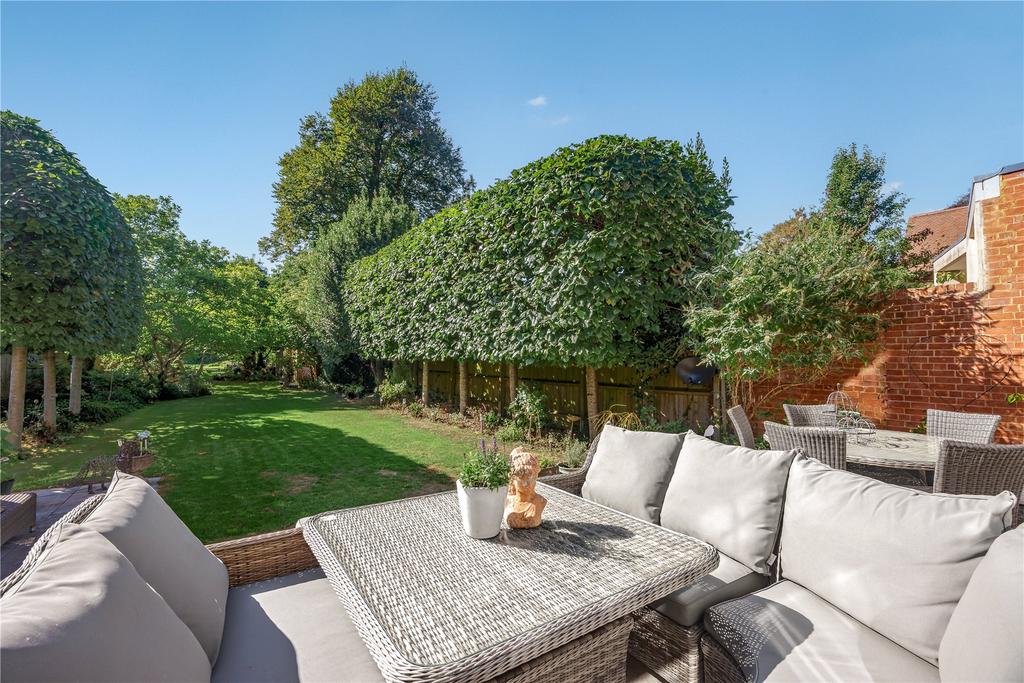 House in Oxfordshire - View 3