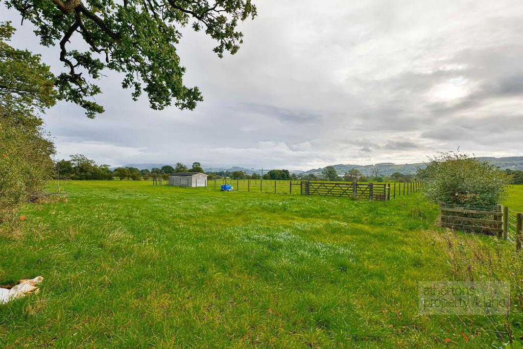 Old Langho Road, Old Langho, BB6 - More