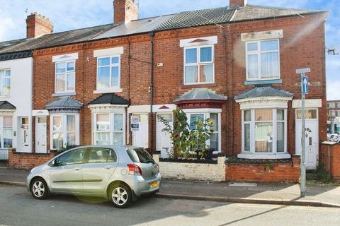 3 bedroom terraced house to rent, Bridge Road, Spinney Hills, Leicester LE5